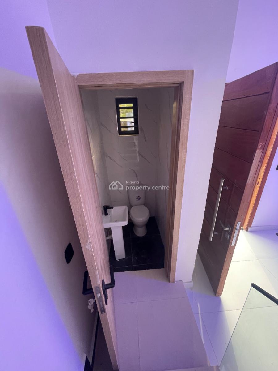 Luxury Three Bedroom Terrace with Excellent Finishing, Sangotedo, Ajah, Lagos, Terraced Duplex for Sale