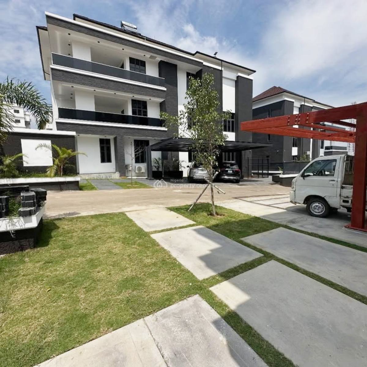 7 Bedroom Detached Duplex, Kado, Abuja, House for Sale