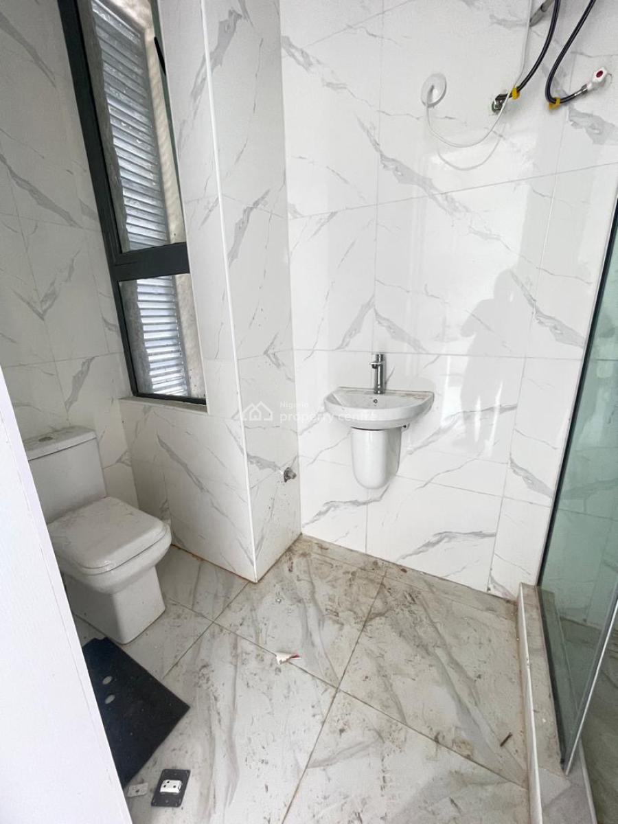 Beautifully Built 2bedroom Apartment Perfect for Realestate Cashflow, Beautifully Built 2bedroom Apartment Perfect for Realestate Cashflow, Agungi, Lekki, Lagos, Block of Flats for Sale