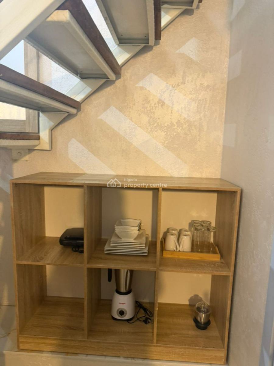 Fully Furnished Room and Parlor Loft, Lekki Phase One, Lekki, Lagos, Mini Flat (room and Parlour) for Rent