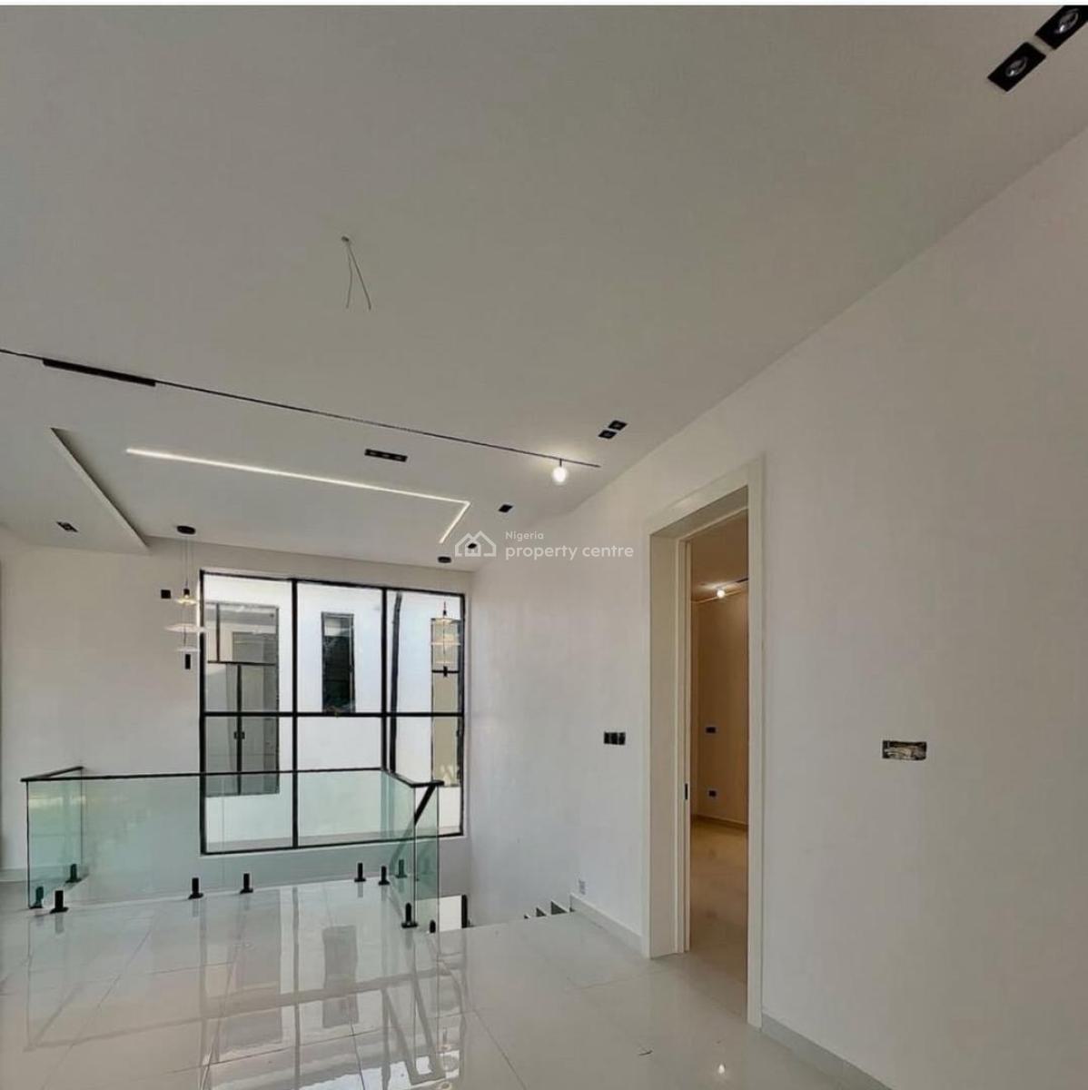 5 Bedroom Fully Detached with 2 Bq, Chevrons, Lekki, Lagos, Detached Duplex for Sale