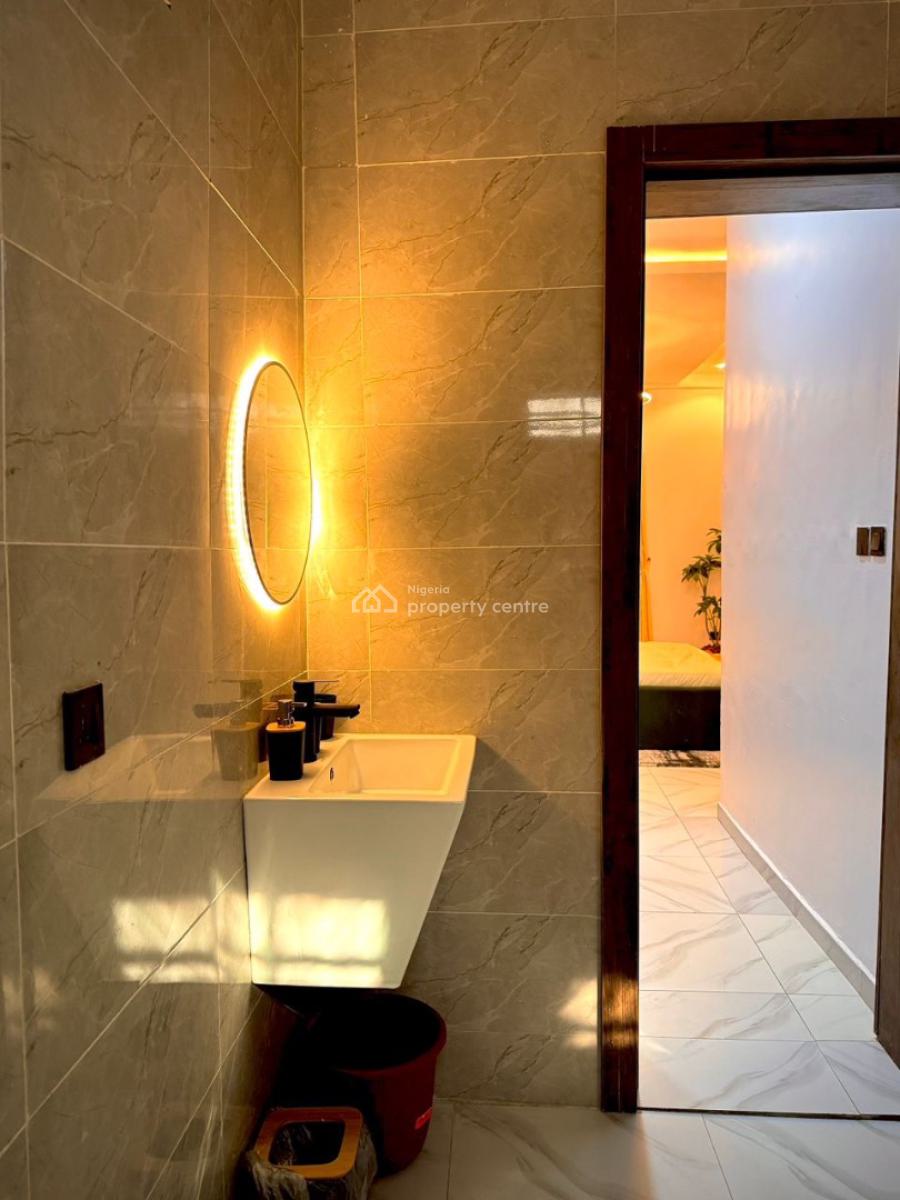 Brief    2 Bedroom Apartment at Abira Court Estate, Ikate, Lekki.  Fea, Lekki, Ikate Elegushi, Lekki, Lagos, Detached Duplex Short Let