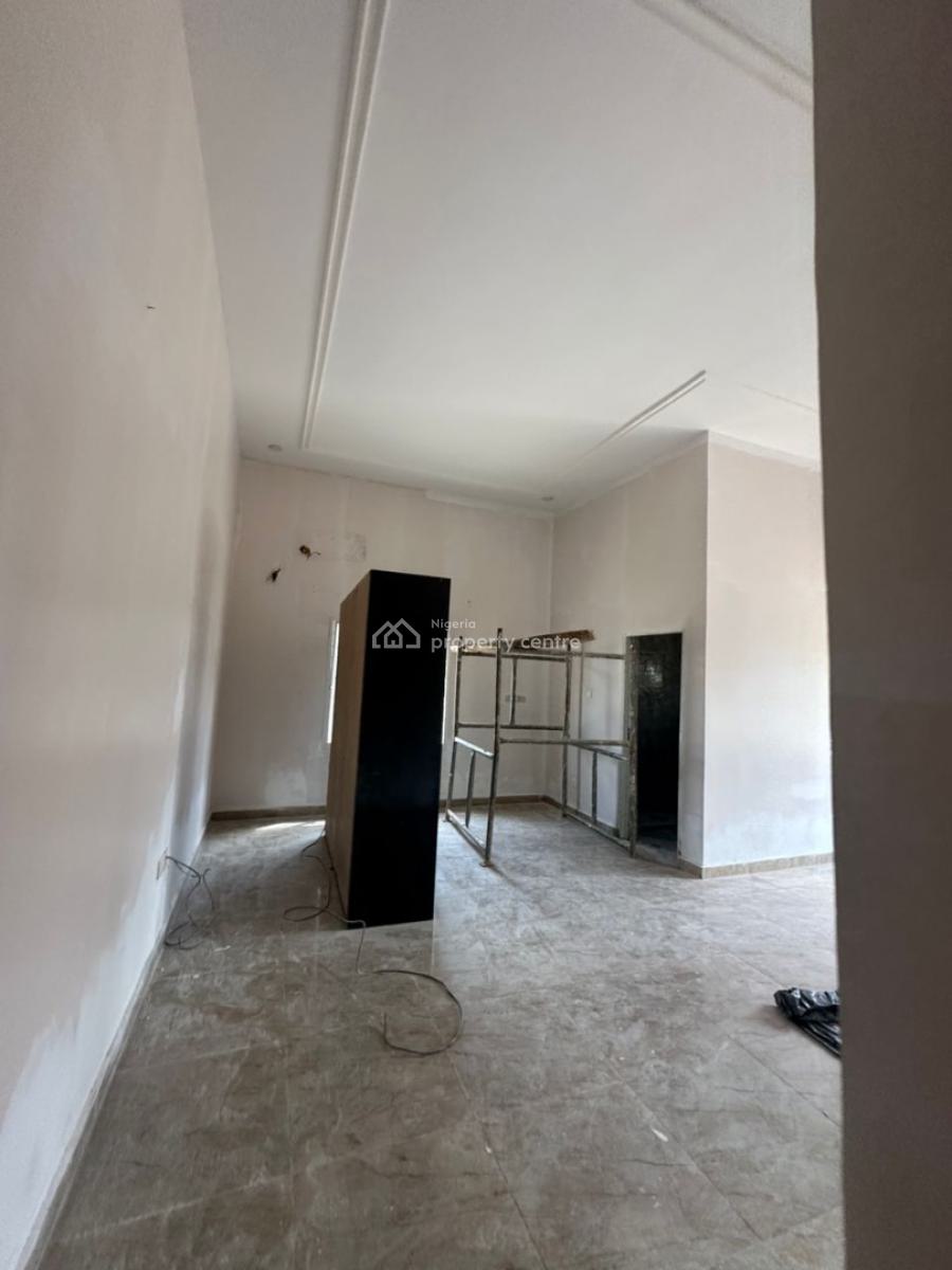 Excellent Spacious 2 Bedroom Apartment, By The Express, Lokogoma District, Abuja, Flat / Apartment for Rent