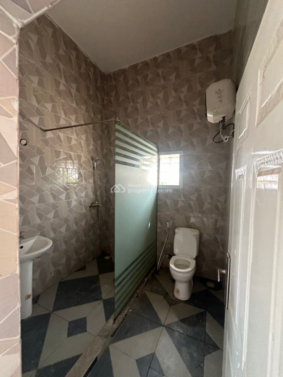 Excellent Spacious 2 Bedroom Apartment, By The Express, Lokogoma District, Abuja, Flat / Apartment for Rent