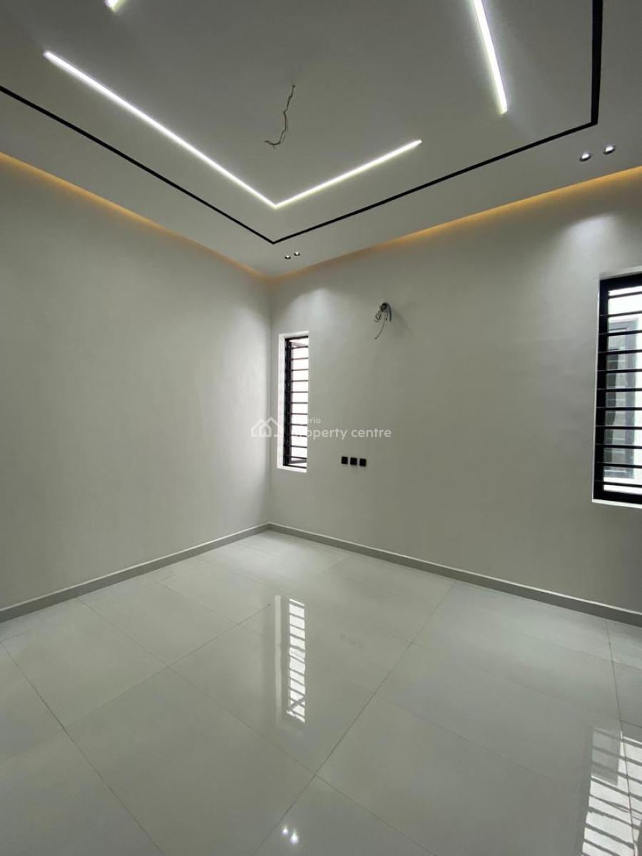 Tastefully Built 5 Bedroom Fully Detached Duplex with Pool & Bq, Ikota, Lekki, Lagos, Detached Duplex for Sale