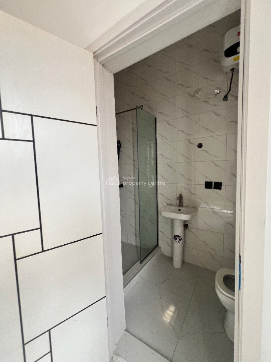 a Well Built 4bedroom Duplex, Opposite Sky Mall Ajah, Lekki Phase 2, Lekki, Lagos, Semi-detached Duplex for Rent