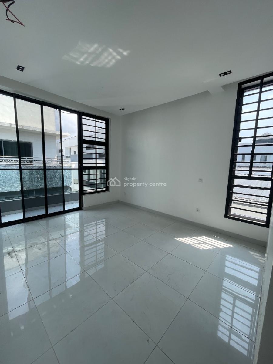 2bedroom Apartment, Ologolo, Lekki, Lagos, Flat / Apartment for Rent