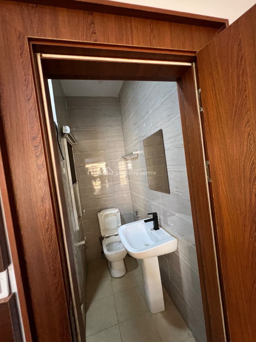 Luxury 2 Bedrooms Apartment, Orchid Road, Lekki, Lagos, Mini Flat (room and Parlour) Short Let