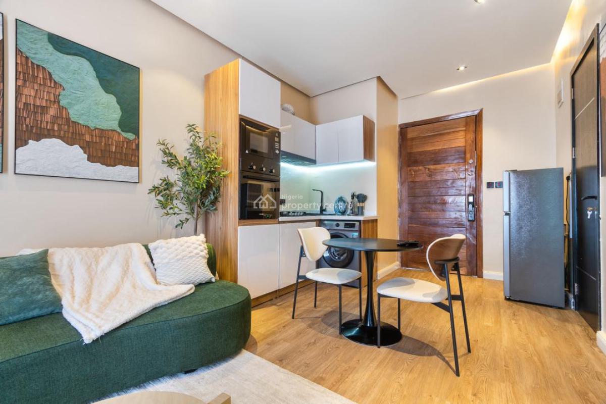 Ezrahaus -- Luxury 1-bed Maisonette in Lekki Phase 1, Lekki Phase 1, Lekki, Lagos, Flat / Apartment Short Let