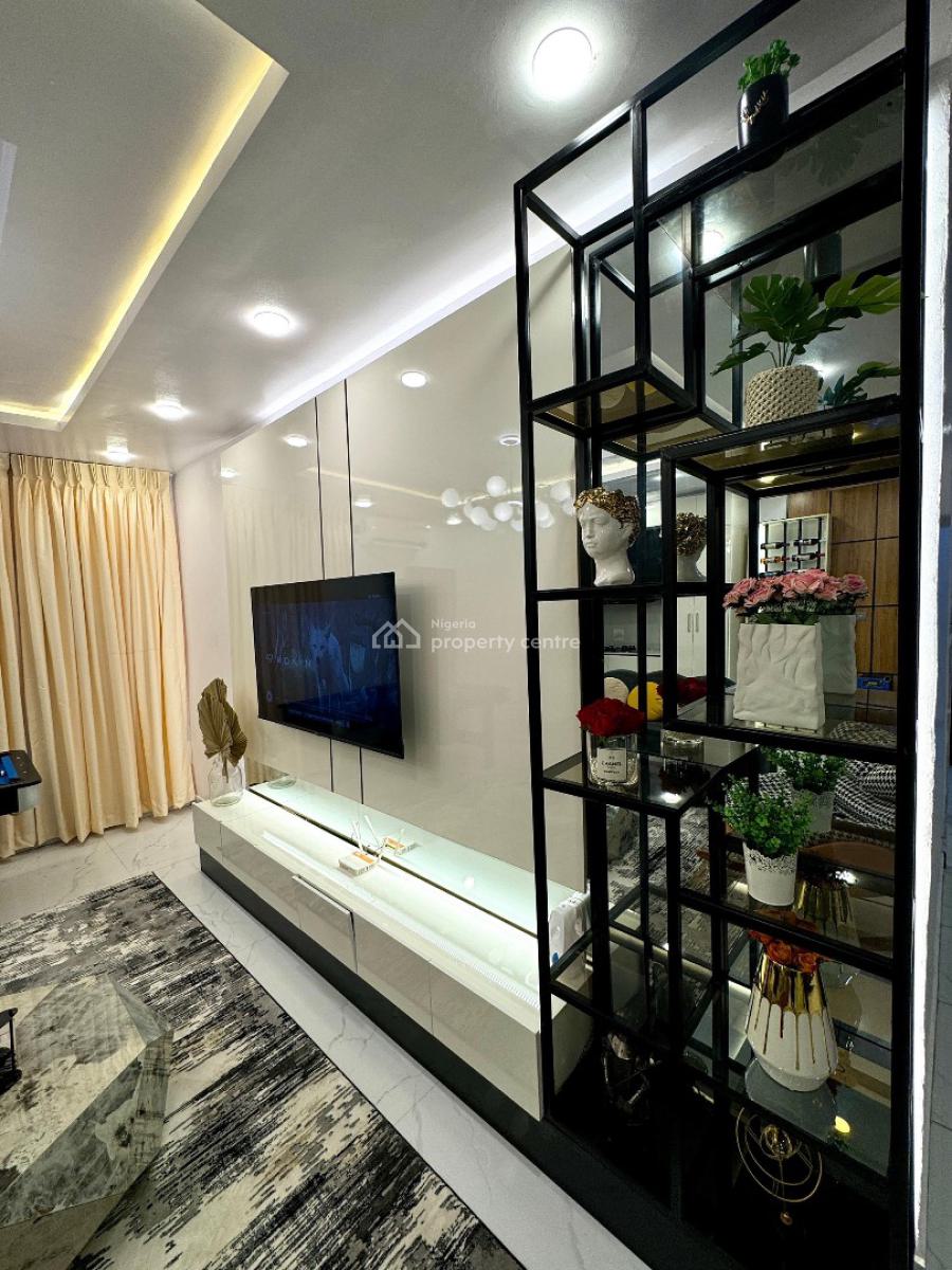 Newly Launched Luxury 1-bedroom Apartment in Ikate, Lekki Phase 1, Lekki, Lagos, Flat / Apartment Short Let