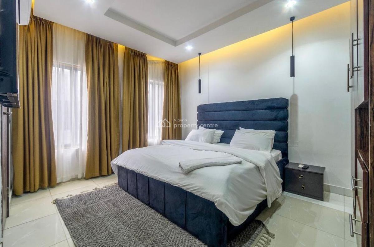 Very Neat Morden Day 2 Bedroom Apartment with Water View and Ikoyi Lin, Lekki Phase 1, Lekki, Lagos, Flat / Apartment Short Let