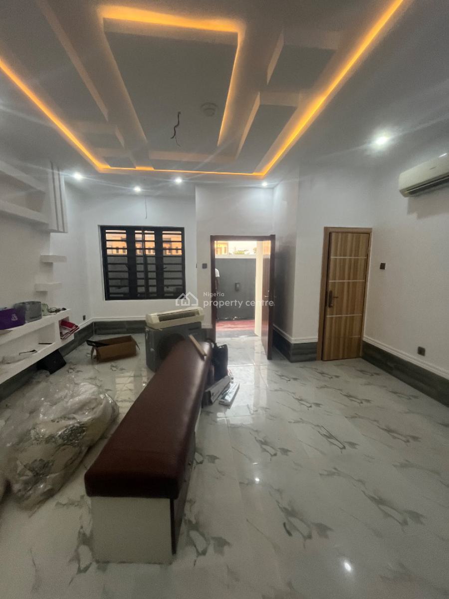 Luxury Beautiful 2 Bedroom Flat with Ac Downstairs, Lekki Scheme 2, Ajah, Lagos, Flat / Apartment for Rent