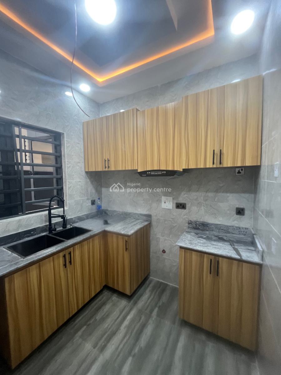Luxury Beautiful 2 Bedroom Flat with Ac Downstairs, Lekki Scheme 2, Ajah, Lagos, Flat / Apartment for Rent