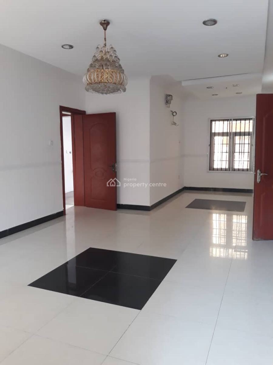 3 Bedroom Apartment with a Bq, Chevron Drive, Lekki, Lagos, Flat / Apartment for Sale