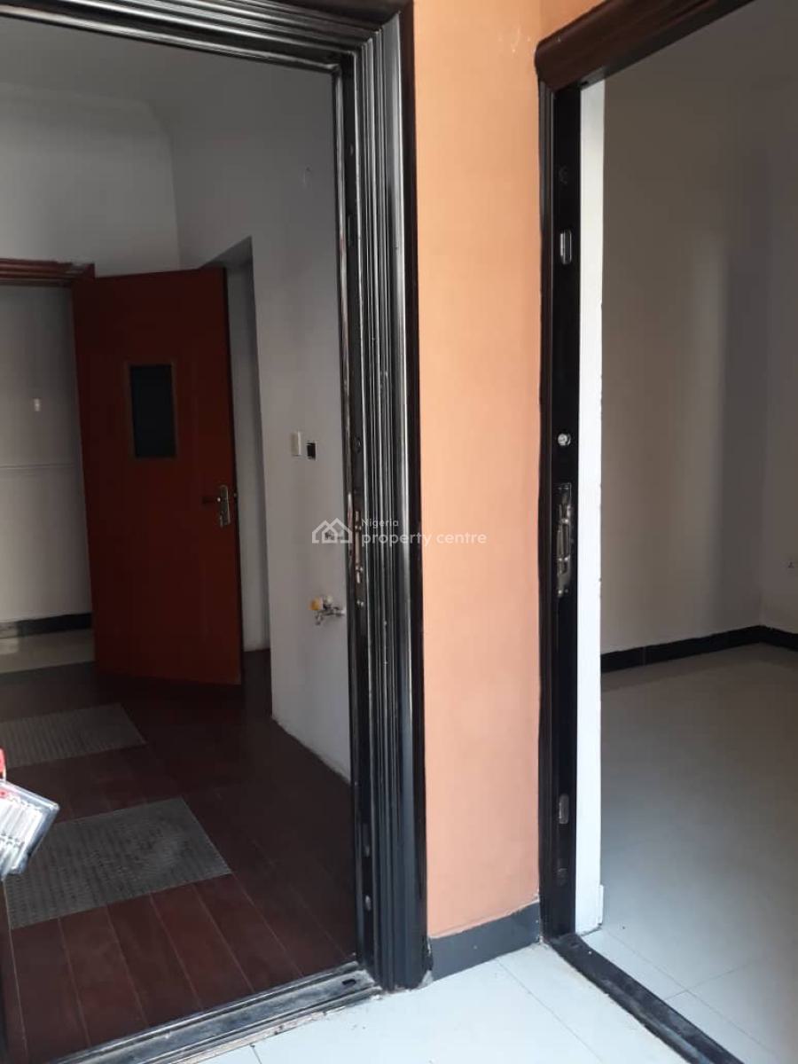 3 Bedroom Apartment with a Bq, Chevron Drive, Lekki, Lagos, Flat / Apartment for Sale