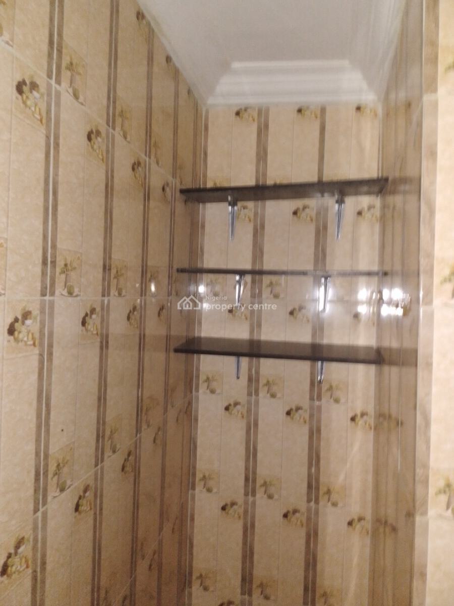 Mini Flat, Gbara Road Jakande Lekki Lagos State, Jakande, Lekki, Lagos, Mini Flat (room and Parlour) for Rent