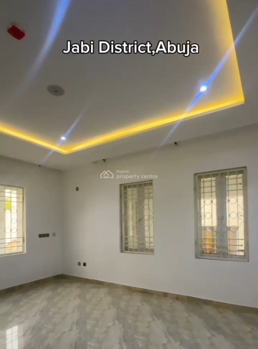 7 Bedroom with 5 Bq on 1500sqm Land Size, Jabi, Abuja, Detached Duplex for Sale