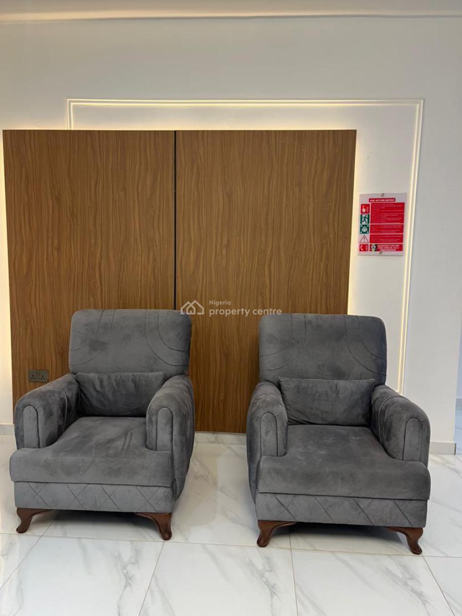 Luxury 3 Bedrooms Apartment with Snooker, Table Tennis, Palm Height, Airport Road, Lugbe District, Abuja, Detached Bungalow Short Let