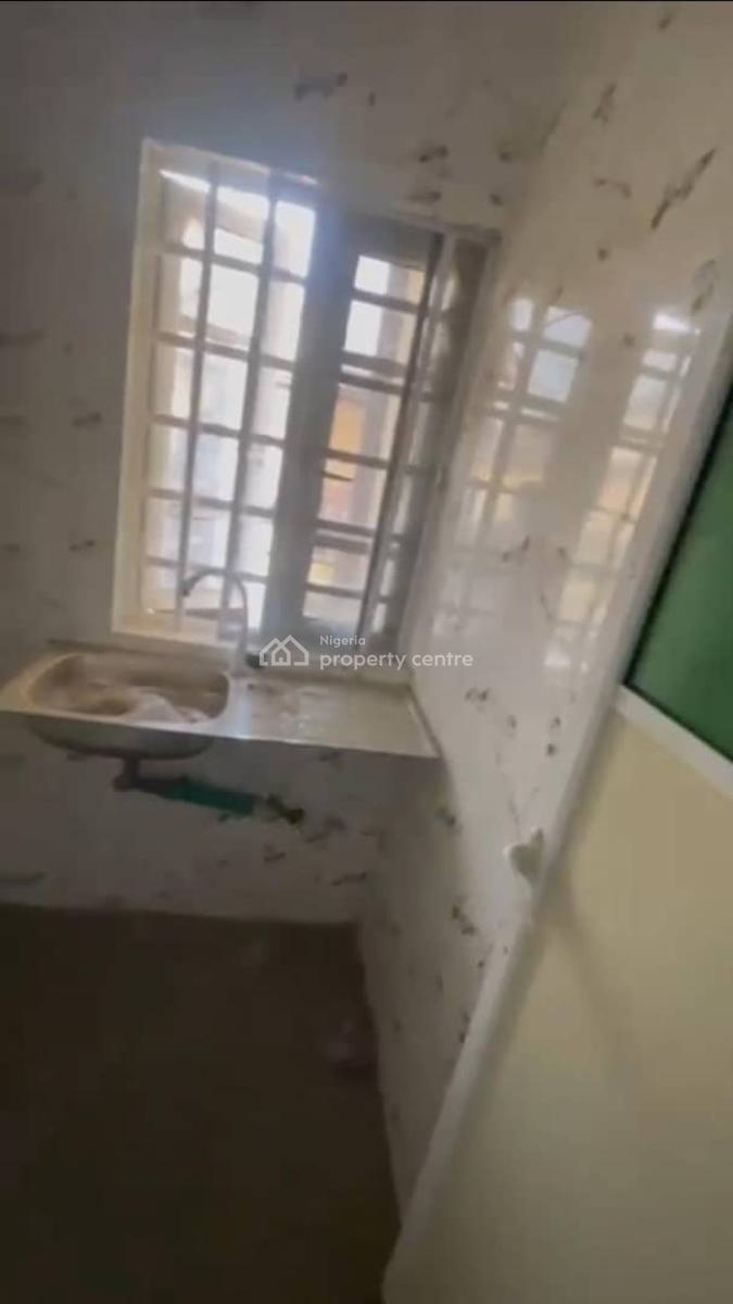 Lovely Sweet Self Contain, Lawanson, Surulere, Lagos, Self Contain (single Rooms) for Rent