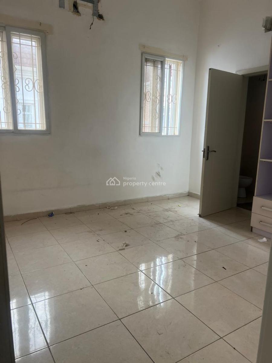 Single Room Shared Apartment, By Chevron, Lekki, Lagos, Self Contain (single Rooms) for Rent