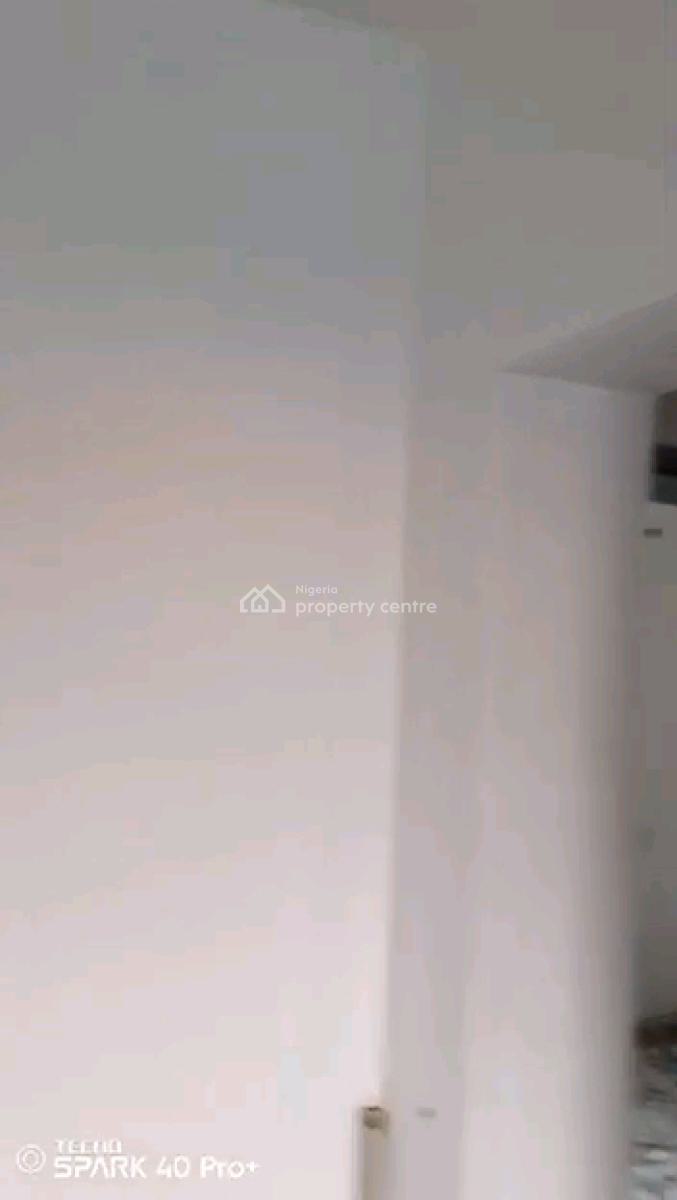 a Specious 2 Bedroom Flat, All Rooms En-suilt,, Abiodun, Ojodu Berger, Ojodu, Lagos, Flat / Apartment for Rent