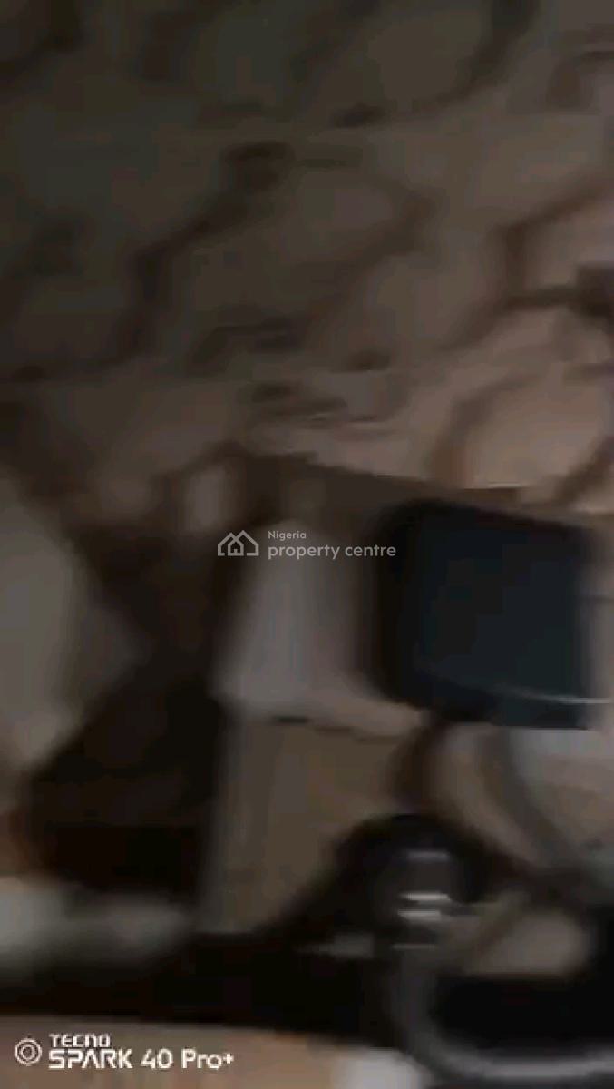 a Specious 2 Bedroom Flat, All Rooms En-suilt,, Abiodun, Ojodu Berger, Ojodu, Lagos, Flat / Apartment for Rent