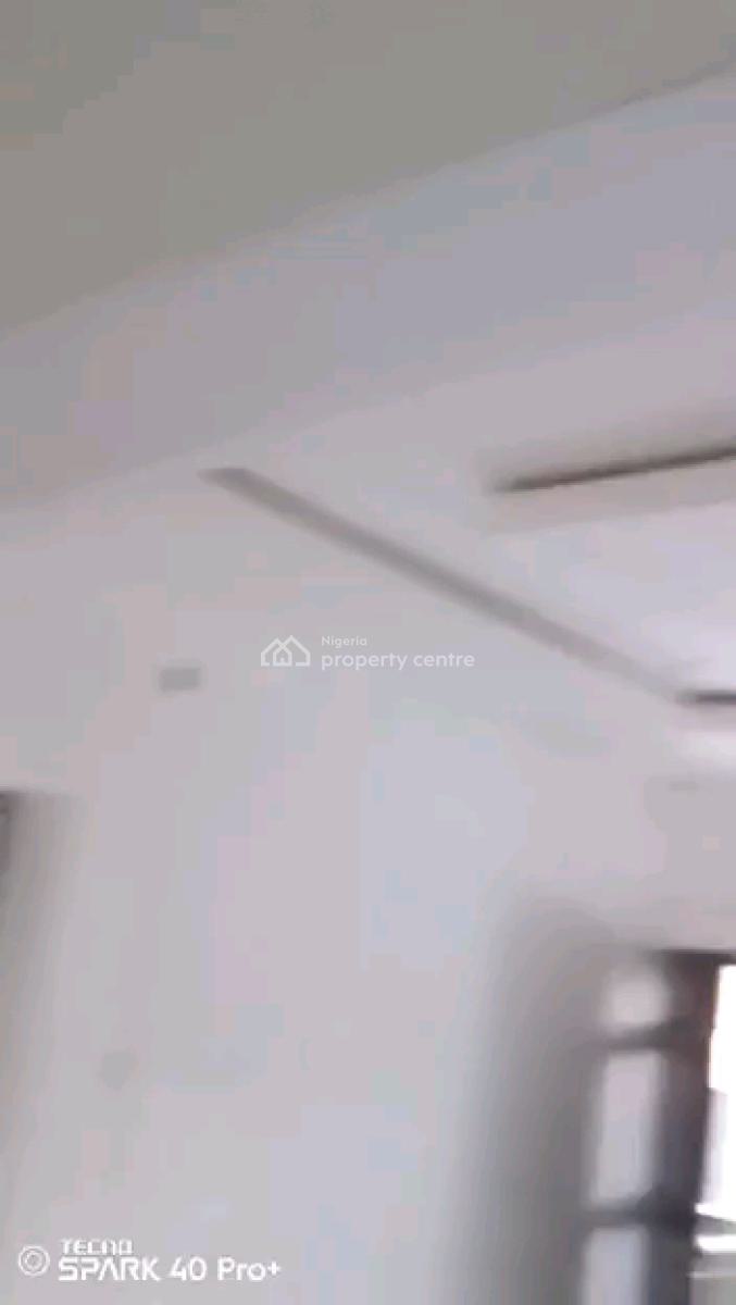 a Specious 2 Bedroom Flat, All Rooms En-suilt,, Abiodun, Ojodu Berger, Ojodu, Lagos, Flat / Apartment for Rent