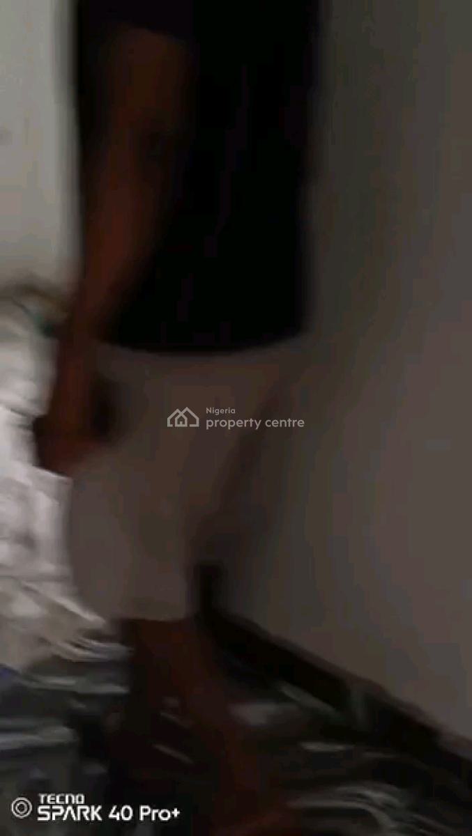 a Specious 2 Bedroom Flat, All Rooms En-suilt,, Abiodun, Ojodu Berger, Ojodu, Lagos, Flat / Apartment for Rent