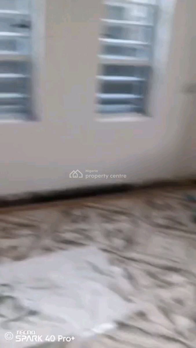 a Specious 2 Bedroom Flat, All Rooms En-suilt,, Abiodun, Ojodu Berger, Ojodu, Lagos, Flat / Apartment for Rent