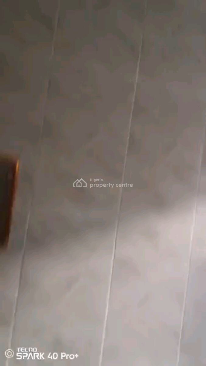 a Specious 2 Bedroom Flat, All Rooms En-suilt,, Abiodun, Ojodu Berger, Ojodu, Lagos, Flat / Apartment for Rent