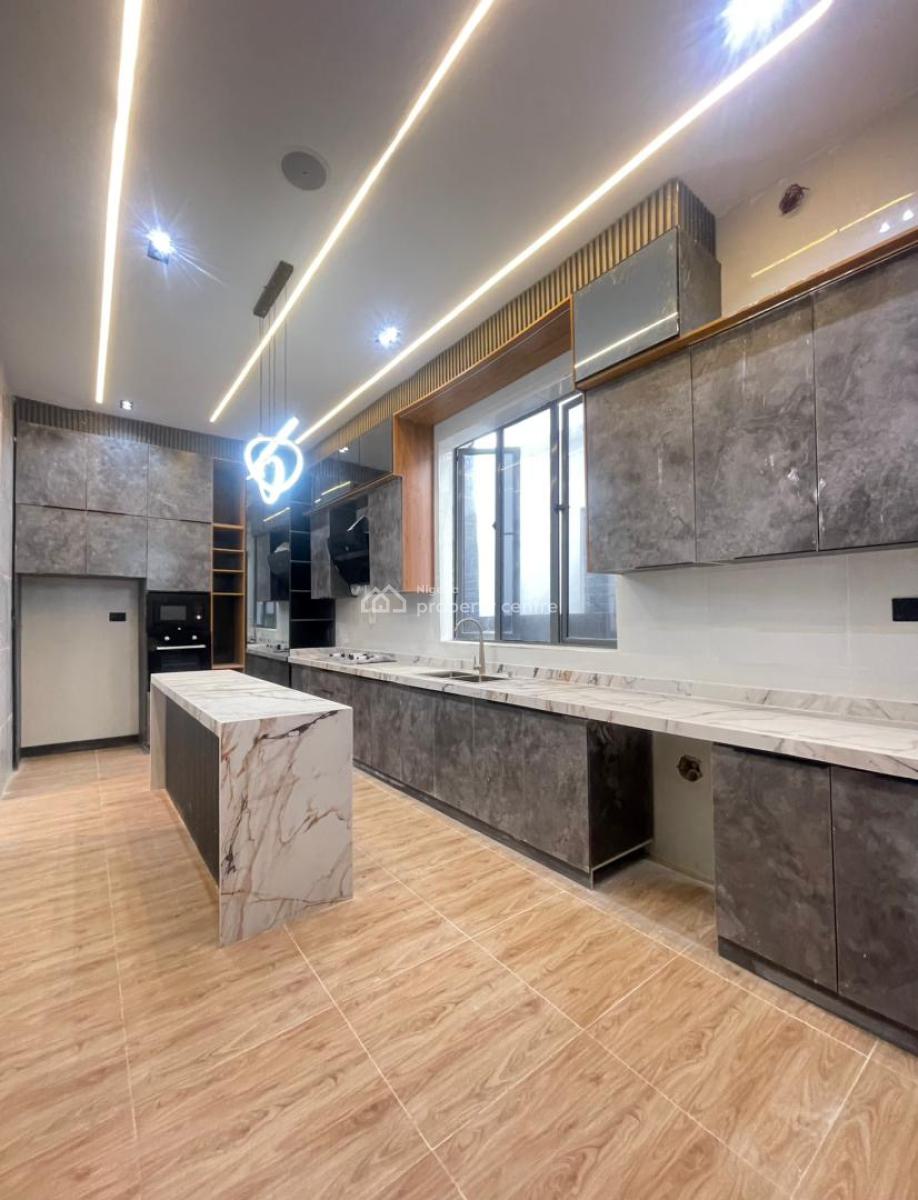 5bed 5bath 3cars  Fully Detached Duplex with Pool, 5bed 5bath 3cars || Fully Detached Duplex with Pool, Ajah, Lagos, Detached Duplex for Sale