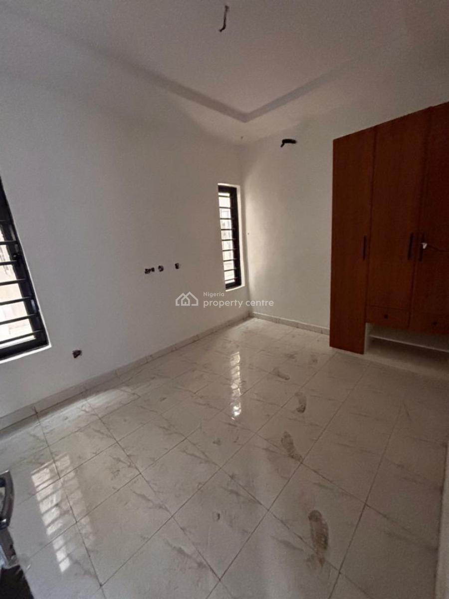 Lovely Built 2 Bedroom Apartment in Serene Environment, Gbagada, Lagos, Flat / Apartment for Sale