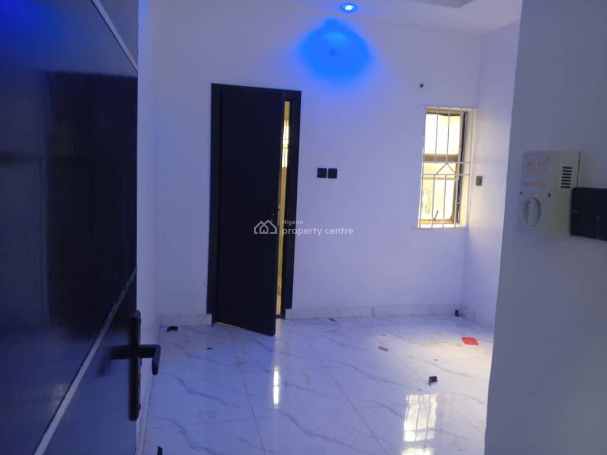 Luxury 3bed Apartments with Modern Facilities, Gra Phase 1, Magodo, Lagos, Flat / Apartment for Rent