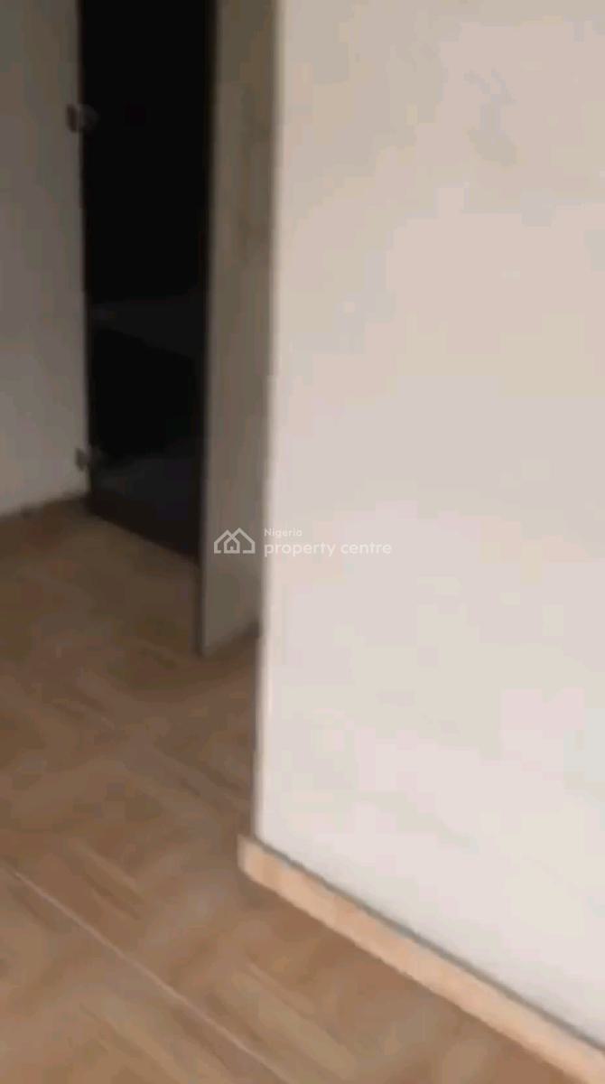 Decent and Spacious 2 Bedroom Up Flat Both Rooms Ensuite N Guest Toile, Ifako, Gbagada, Lagos, Flat / Apartment for Rent