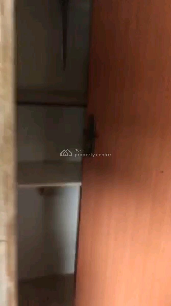 Decent and Spacious 2 Bedroom Up Flat Both Rooms Ensuite N Guest Toile, Ifako, Gbagada, Lagos, Flat / Apartment for Rent