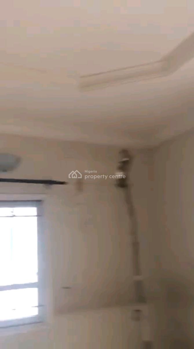 Decent and Spacious 2 Bedroom Up Flat Both Rooms Ensuite N Guest Toile, Ifako, Gbagada, Lagos, Flat / Apartment for Rent