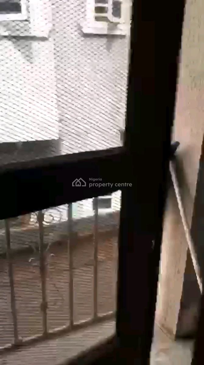 Decent and Spacious 2 Bedroom Up Flat Both Rooms Ensuite N Guest Toile, Ifako, Gbagada, Lagos, Flat / Apartment for Rent