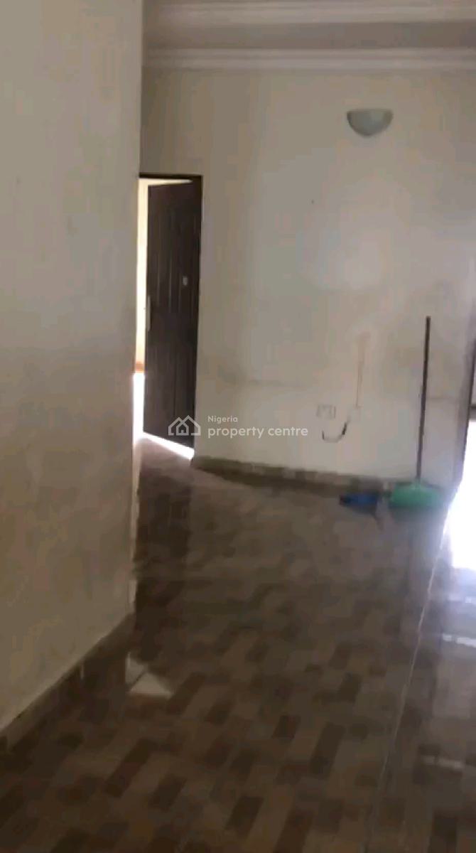 Decent and Spacious 2 Bedroom Up Flat Both Rooms Ensuite N Guest Toile, Ifako, Gbagada, Lagos, Flat / Apartment for Rent