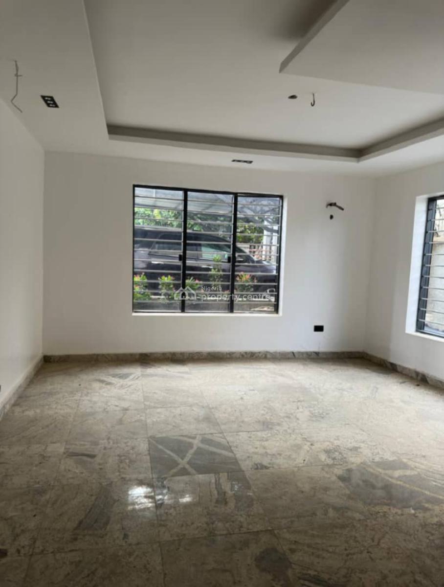 9 Room Office Space(not Alone in The Compound)., Garlic 11, Garki, Abuja, Semi-detached Duplex for Rent