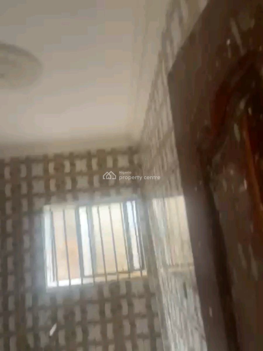 Spacious 3 Bedroom Up N Ground Flats, Medina Estate Road, Gbagada, Lagos, Flat / Apartment for Rent