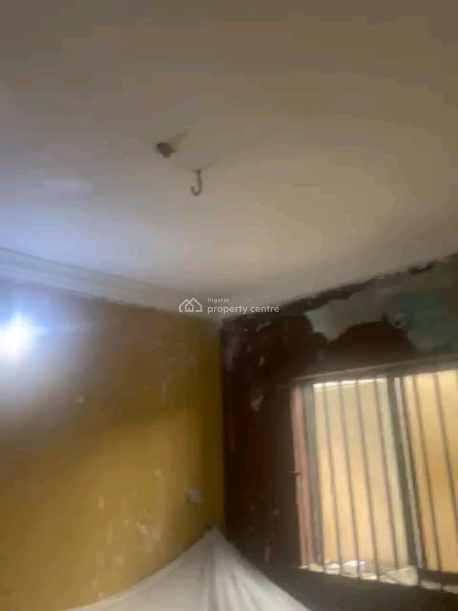 Spacious 3 Bedroom Up and Ground Flats All Room Ensuite, Medina Estate Road, Gbagada, Lagos, Flat / Apartment for Rent