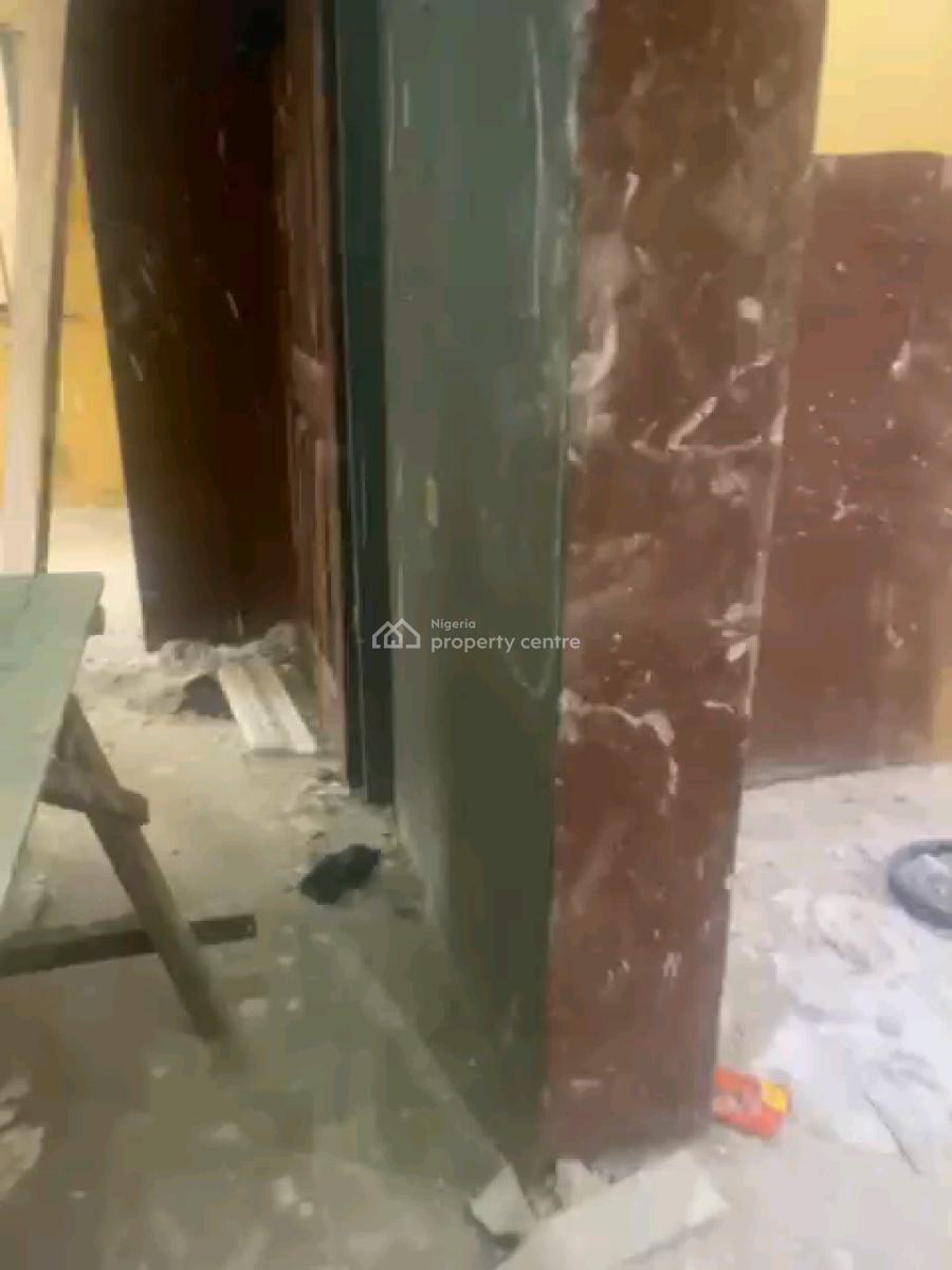 Spacious 3 Bedroom Up and Ground Flats All Room Ensuite, Medina Estate Road, Gbagada, Lagos, Flat / Apartment for Rent