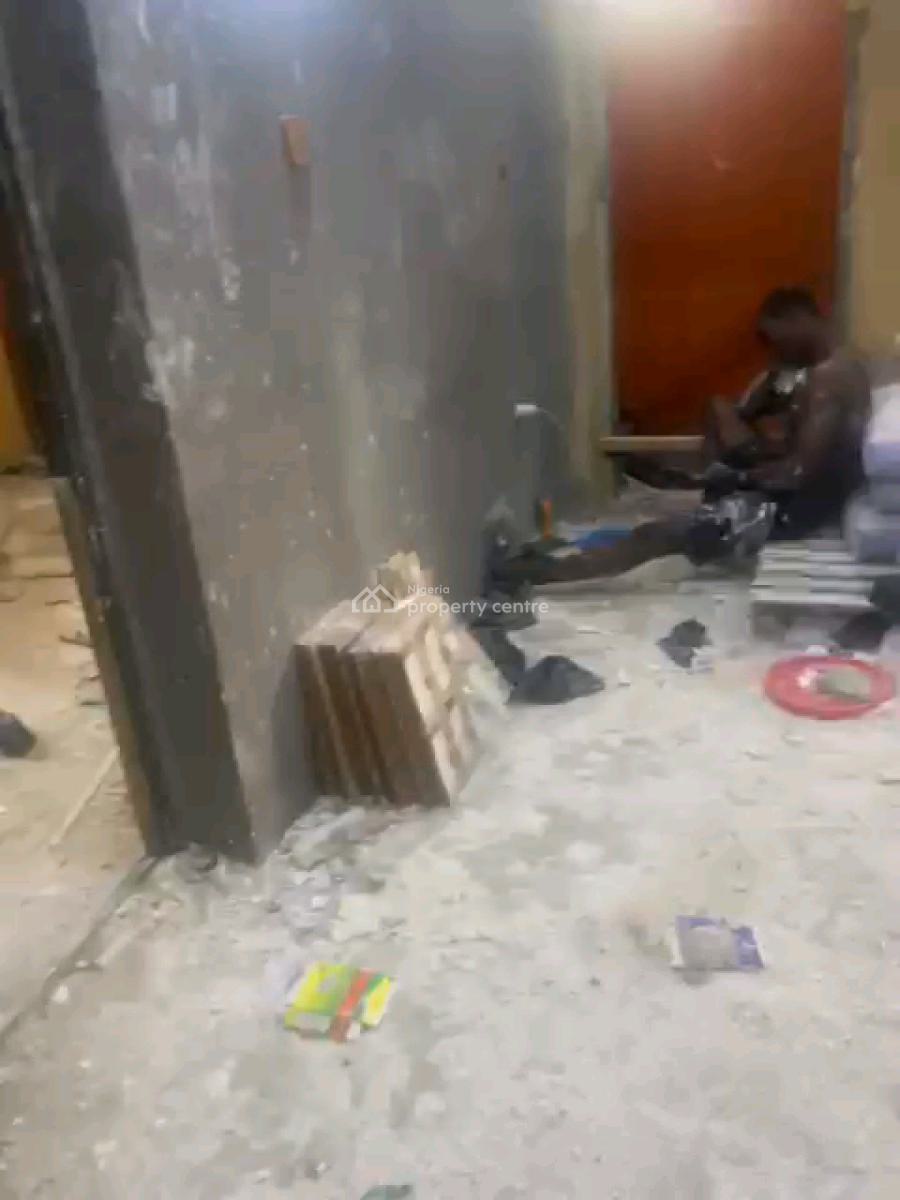 Spacious 3 Bedroom Up and Ground Flats All Room Ensuite, Medina Estate Road, Gbagada, Lagos, Flat / Apartment for Rent