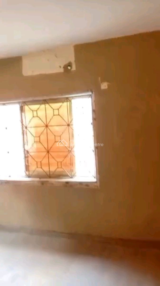 Decent 3  Bedroom Ground Flat All Rooms Ensuite, Off Ayodele Okeowo Street, Soluyi, Gbagada, Lagos, Flat / Apartment for Rent