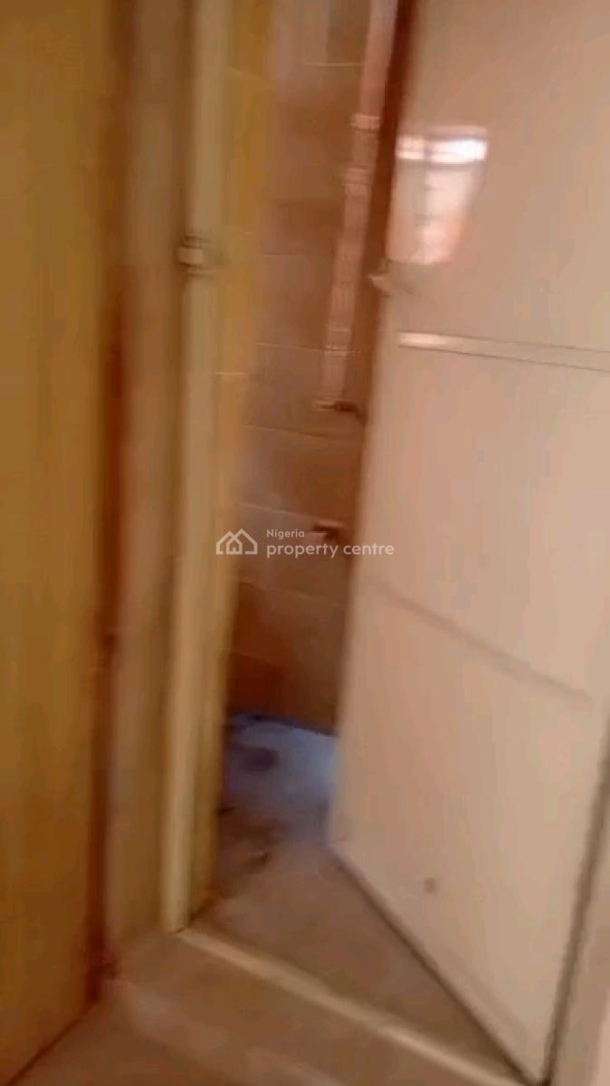 Decent 3  Bedroom Ground Flat All Rooms Ensuite, Off Ayodele Okeowo Street, Soluyi, Gbagada, Lagos, Flat / Apartment for Rent