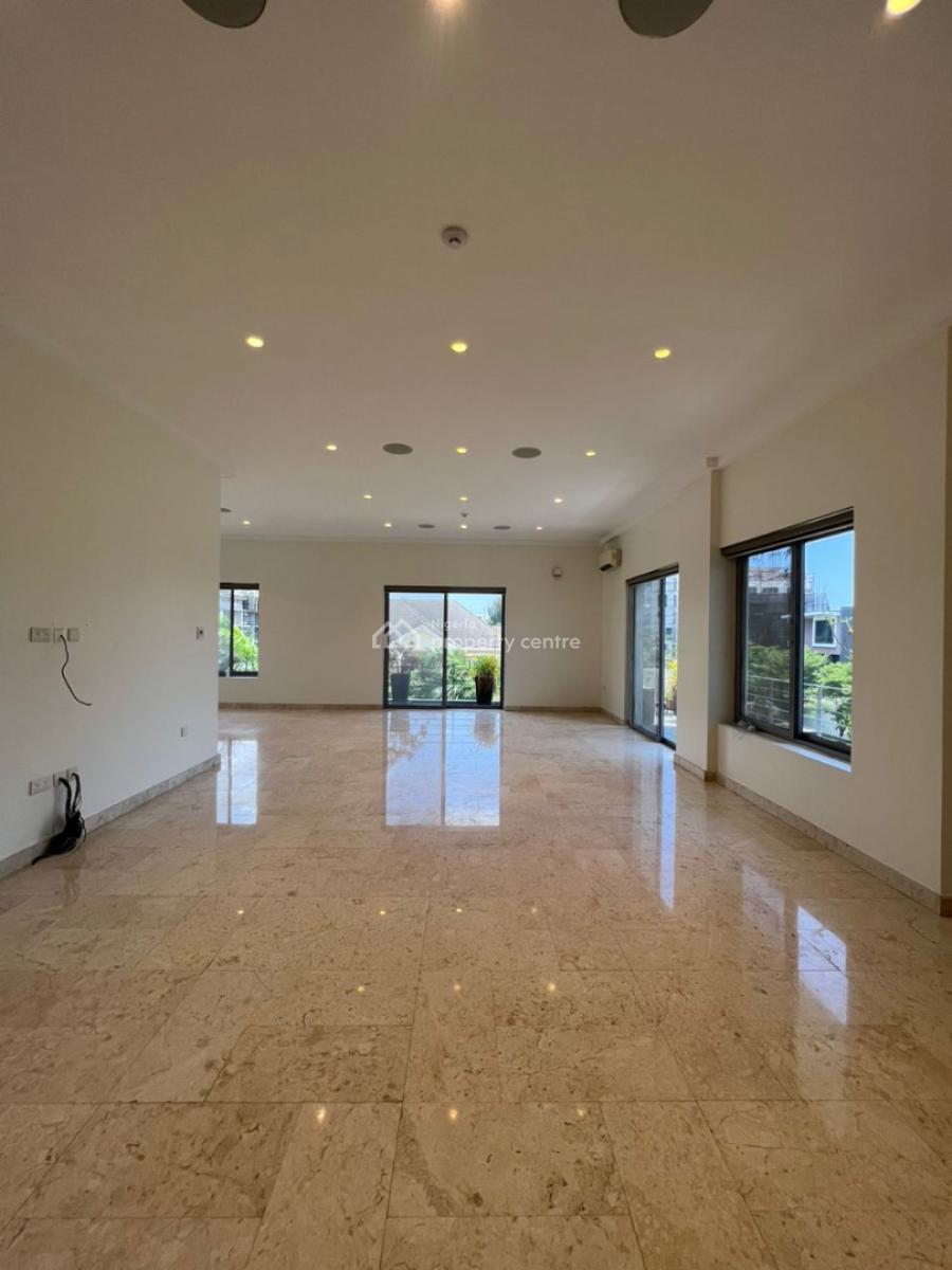 Contemporary 4 Bedroom Maisonette with an Ample Parking Space, Banana Island, Ikoyi, Lagos, Terraced Duplex for Rent