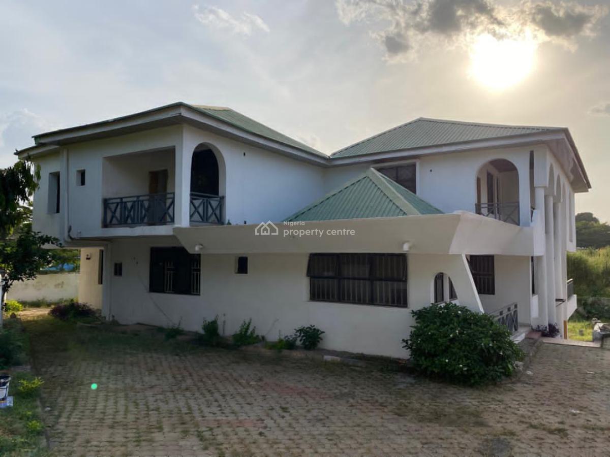 20 Bedroom Duplex, Main, Asokoro District, Abuja, Detached Duplex for Rent