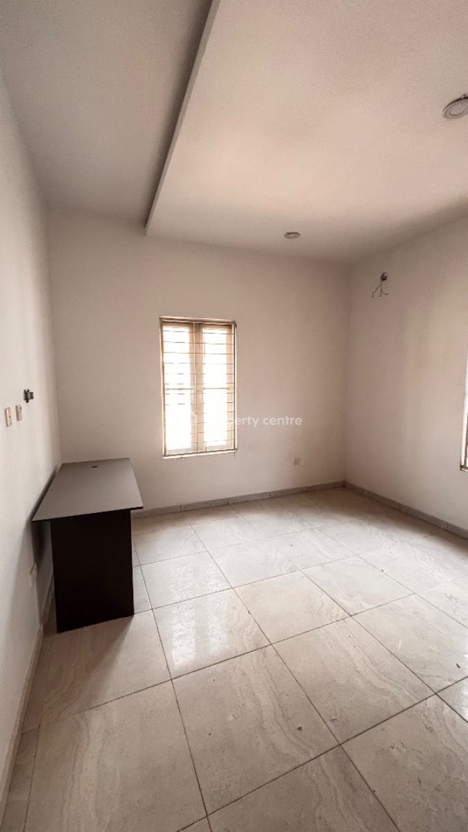 Negotiable Very Spacious 5 Bedroom Fully Detached House, Southern View Estate, Lekki, Lagos, Detached Duplex for Rent