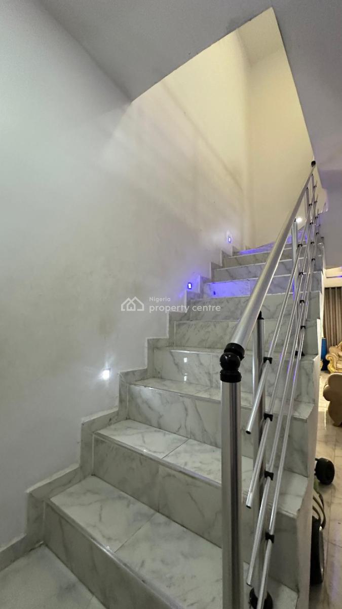 a Neat 4 Bedroom Semi Detached Home + Boys Quarters at Chevron Alt, a Neat 4 Bedroom Semi Detached Home + Boys Quarters at Chevron Alt, Lekki Phase 1, Lekki, Lagos, Semi-detached Duplex for Sale