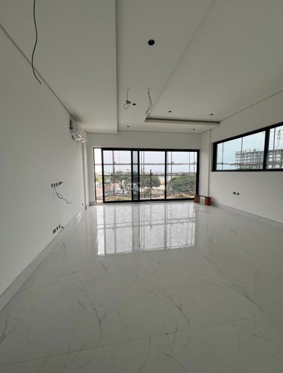 5 Bedroom Luxurious Penthouses Available in Old Ikoyi, Old Ikoyi, Ikoyi, Lagos, Flat / Apartment for Sale